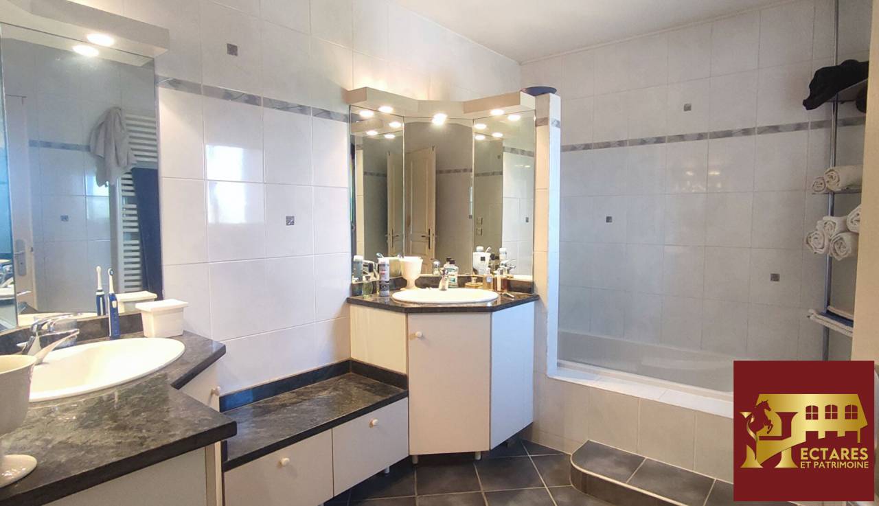 Propri&eacute;t&eacute; &eacute;questre 3,4 hectares