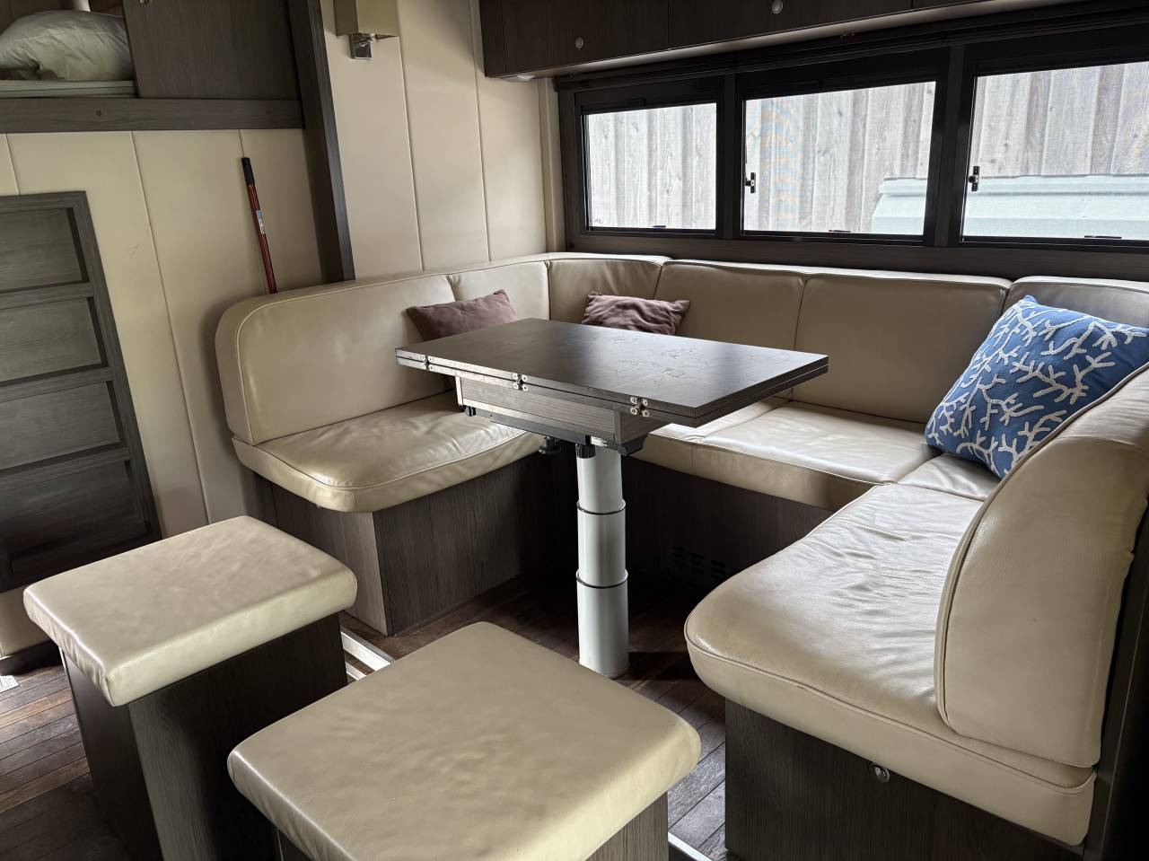 A vendre Renault  MAGNUM STX   grand pop out 190 000 &euro;