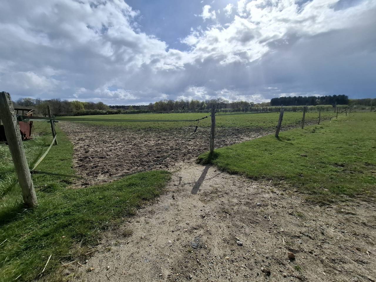 Propri&eacute;t&eacute; d'exception avec domaine &eacute;questre  &Agrave; 20 minut