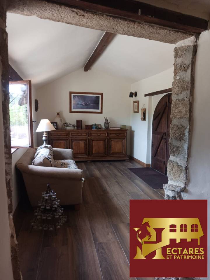 Domaine &eacute;questre 26 Hectares avec G&icirc;te