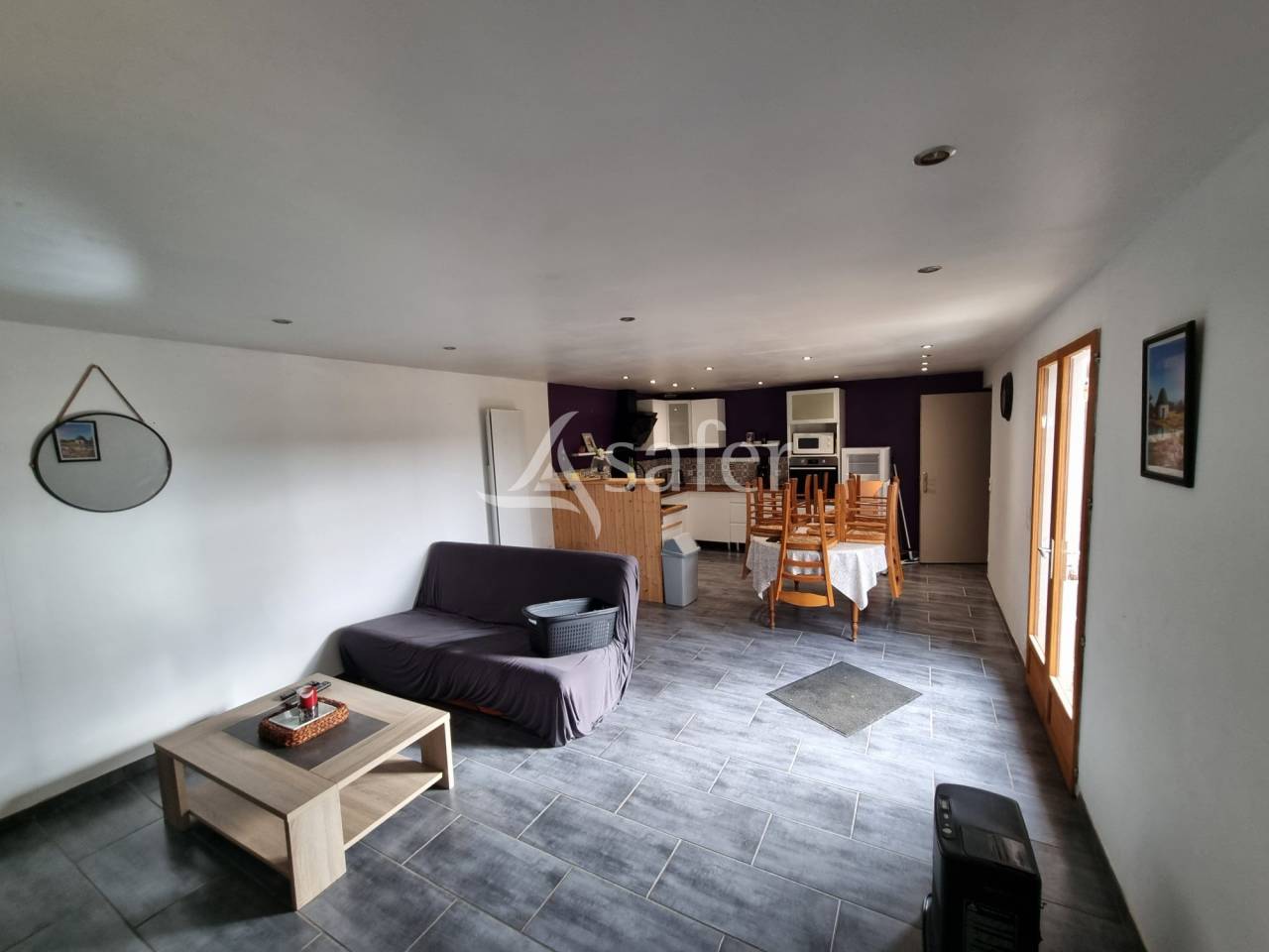 Vente foncier avec b&acirc;ti ou Cession de parts sociales d'exploita