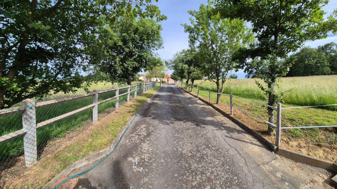 Propri&eacute;t&eacute; d&rsquo;exception de 22 hectares (31)