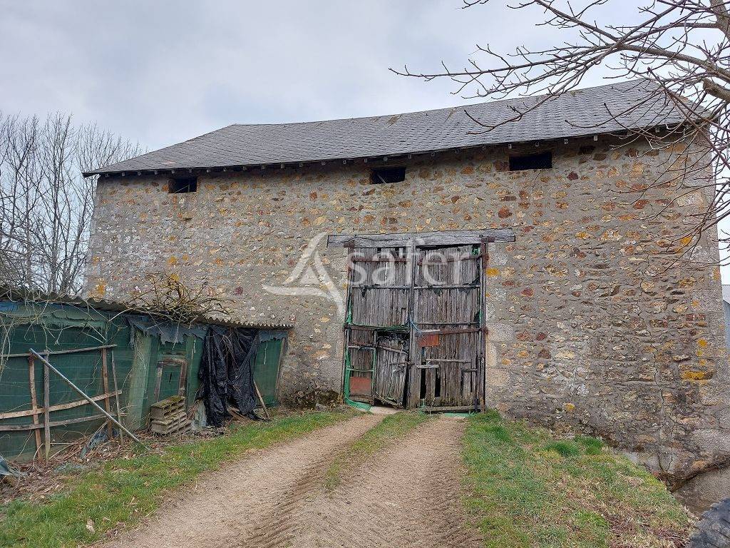 Propri&eacute;t&eacute; agricole sur environ 54 ha bien group&eacute;s