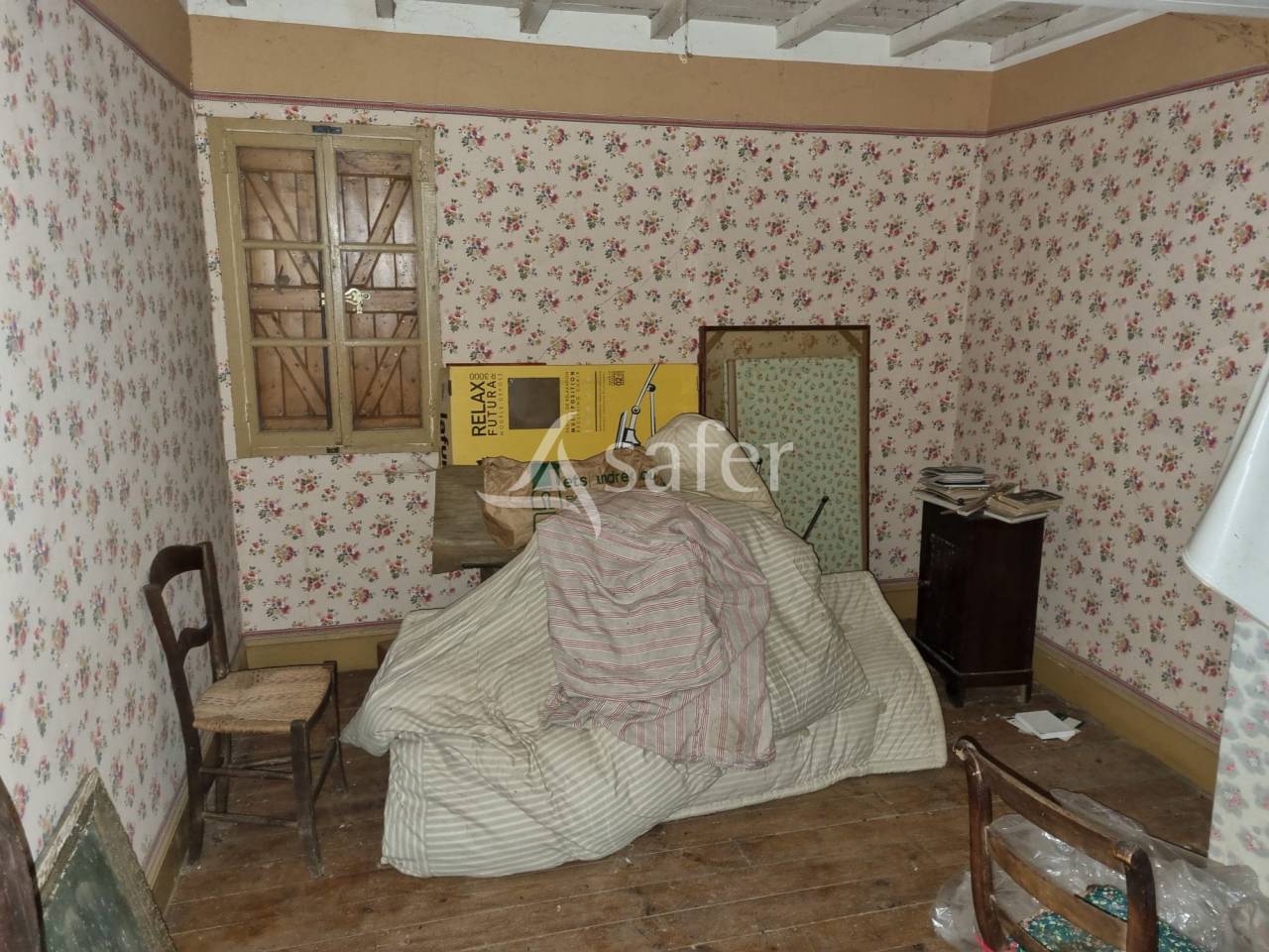 Habitation et d&eacute;pendances agricoles sur 21 hectares - Proche To