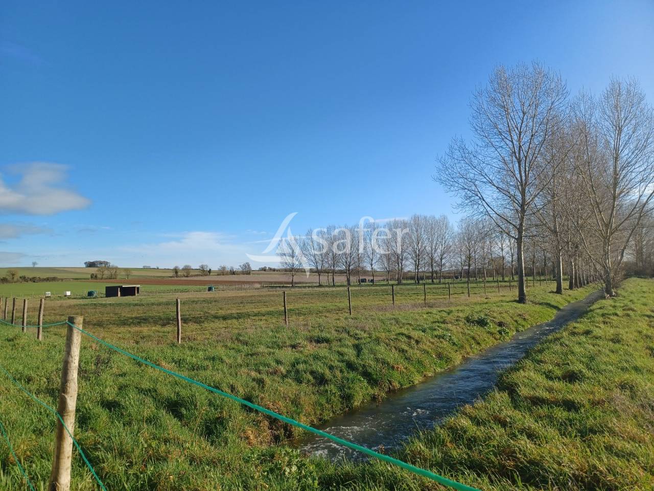 Structure &eacute;questre 10 hectares