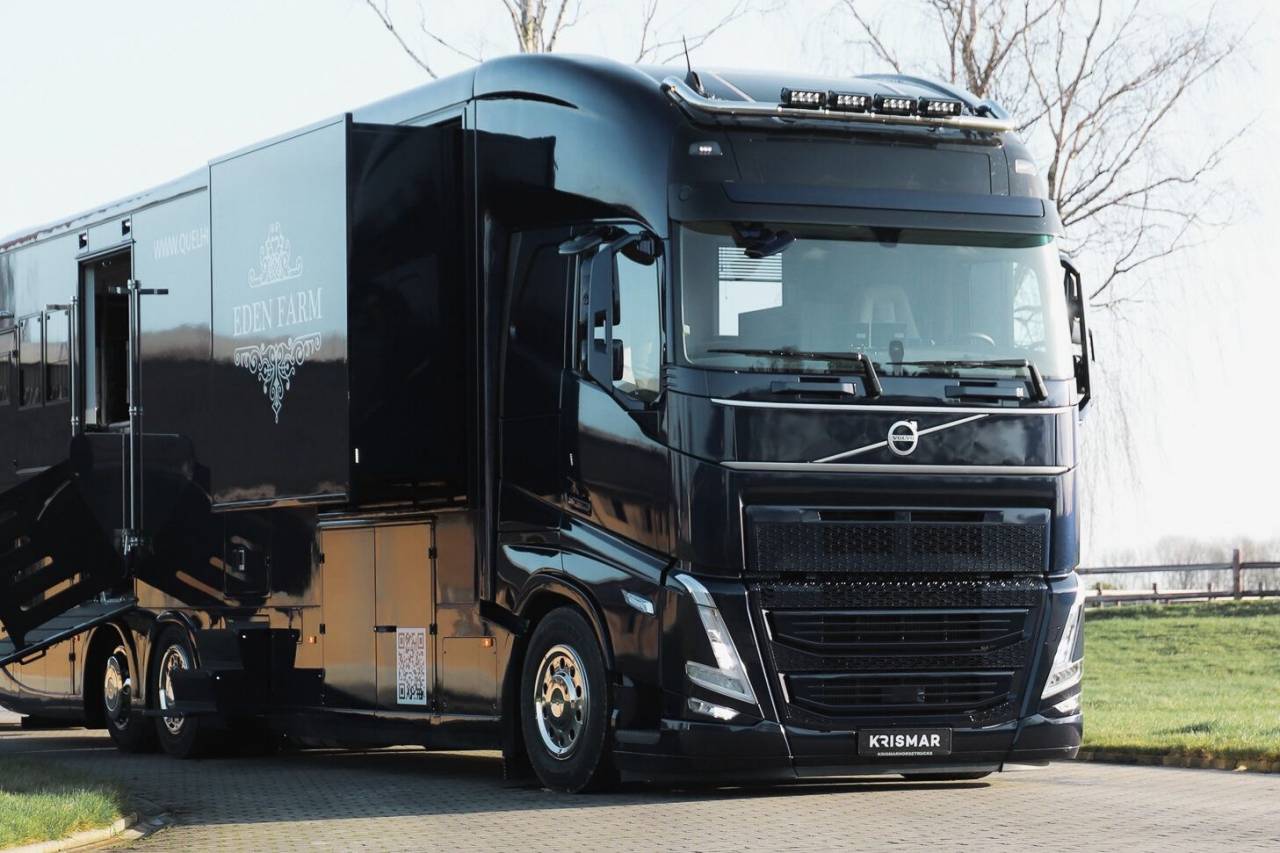 &Agrave; vendre : Camion Volvo 5 chevaux 560cv - full options