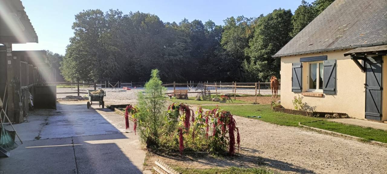 &Eacute;curie priv&eacute;e &agrave; 15 min d'&Eacute;vreux