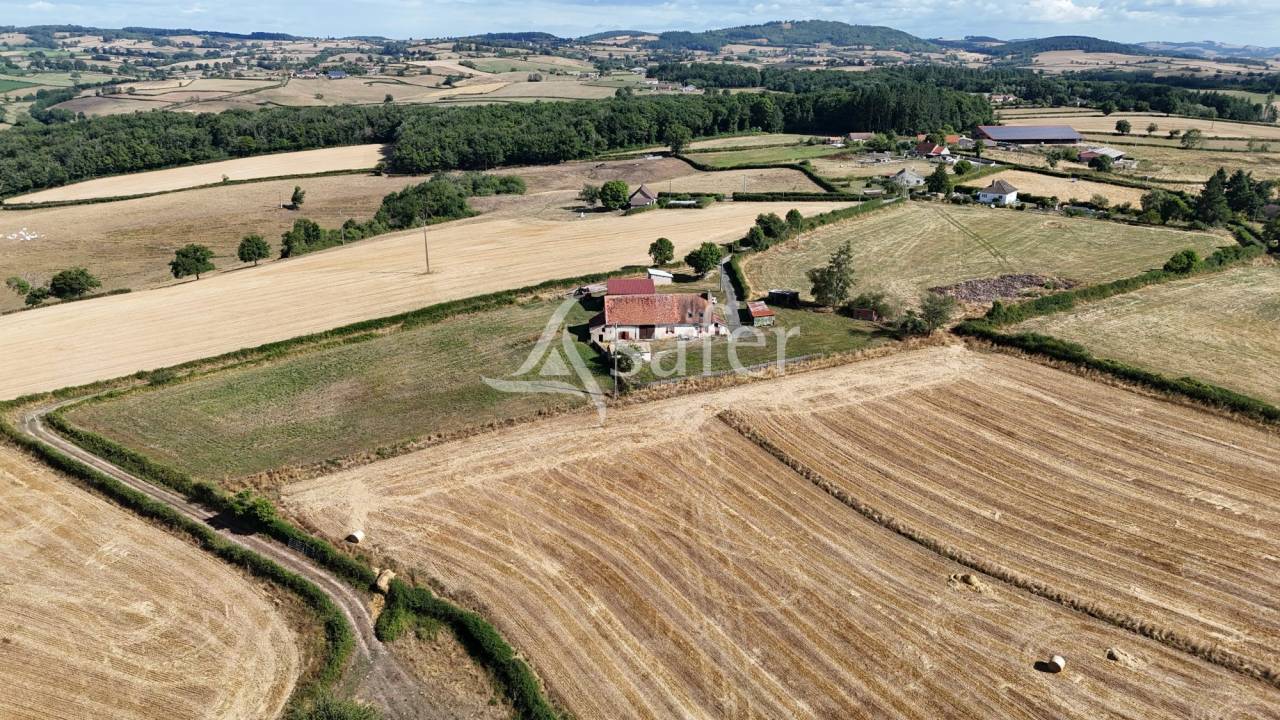 Corps de ferme enti&egrave;rement r&eacute;nov&eacute;