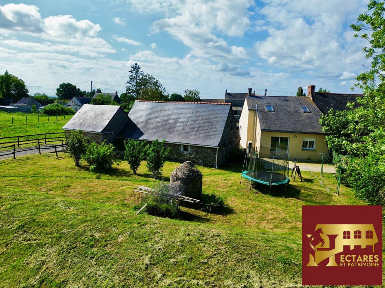 Maison 97 m2, 4,5 hectares